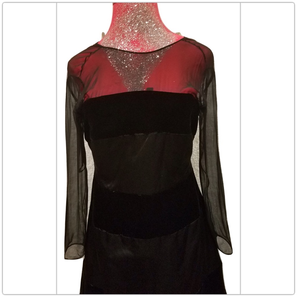Rose Taft Woman's Black Ball Gown Size Large